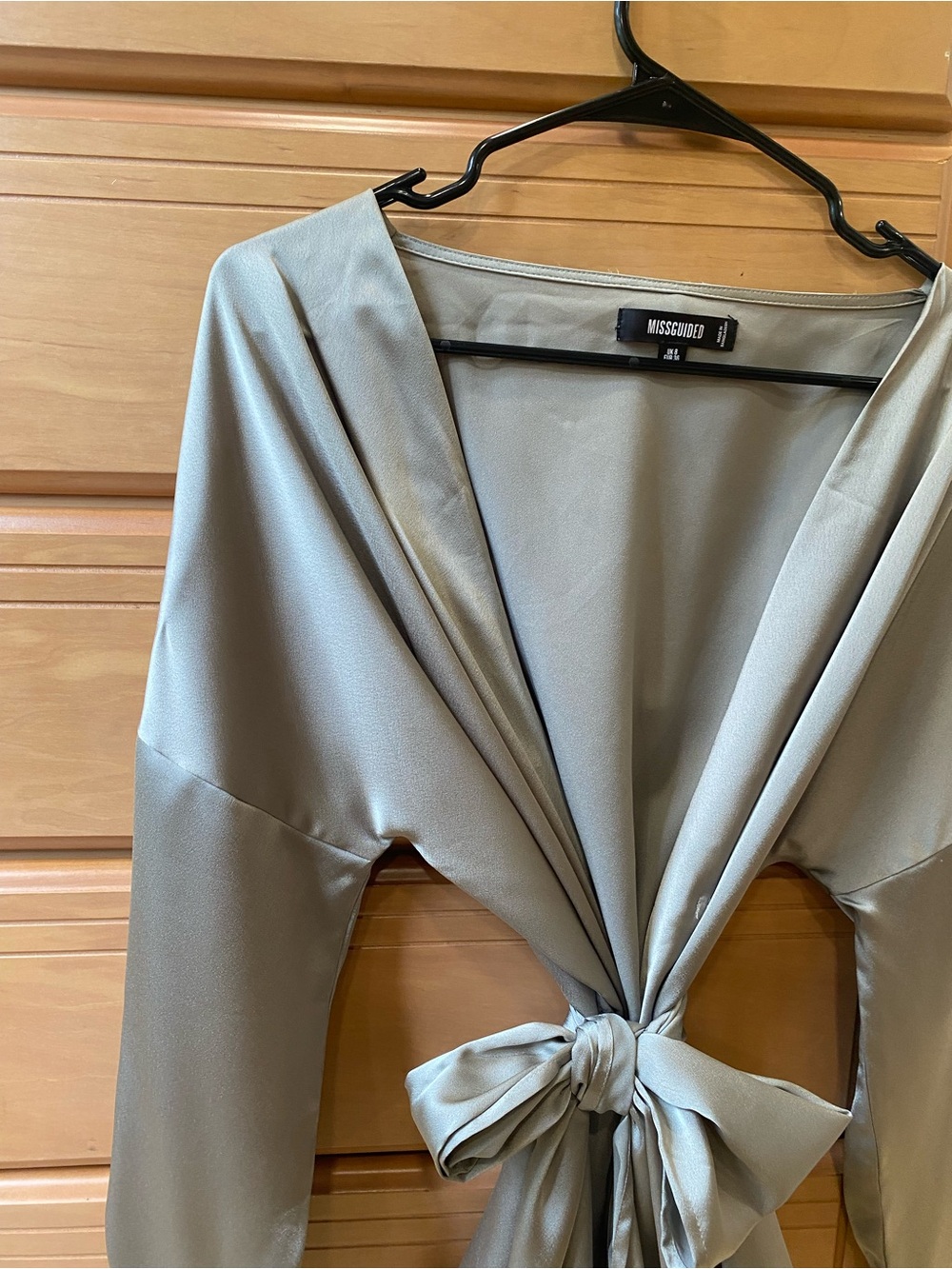 Misguided “Kimono” loose fit blouse OSFM L small- large. Like new no tags